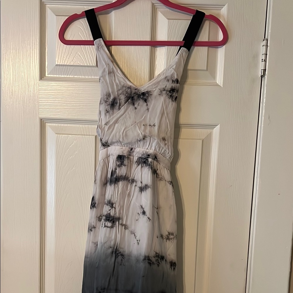 5/48 White and Blue Tie Dye Sleeveless Spaghetti Strap Midi Dress